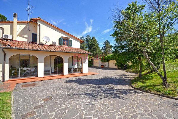casa indipendente in vendita a Barberino di Mugello