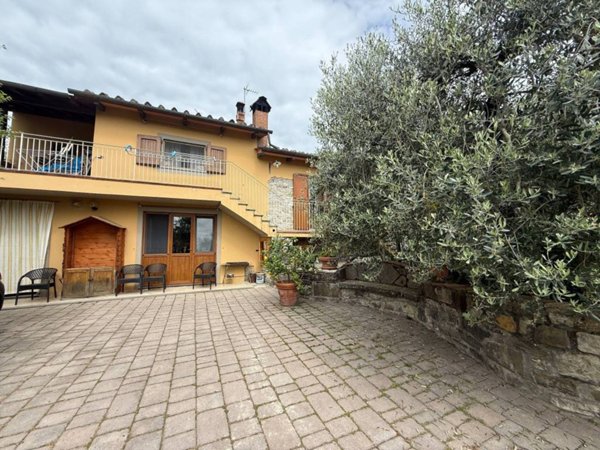 casa indipendente in vendita a Barberino di Mugello
