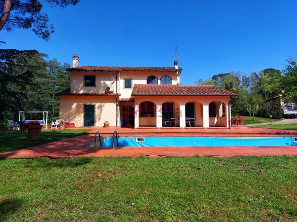 casa indipendente in vendita a Barberino di Mugello