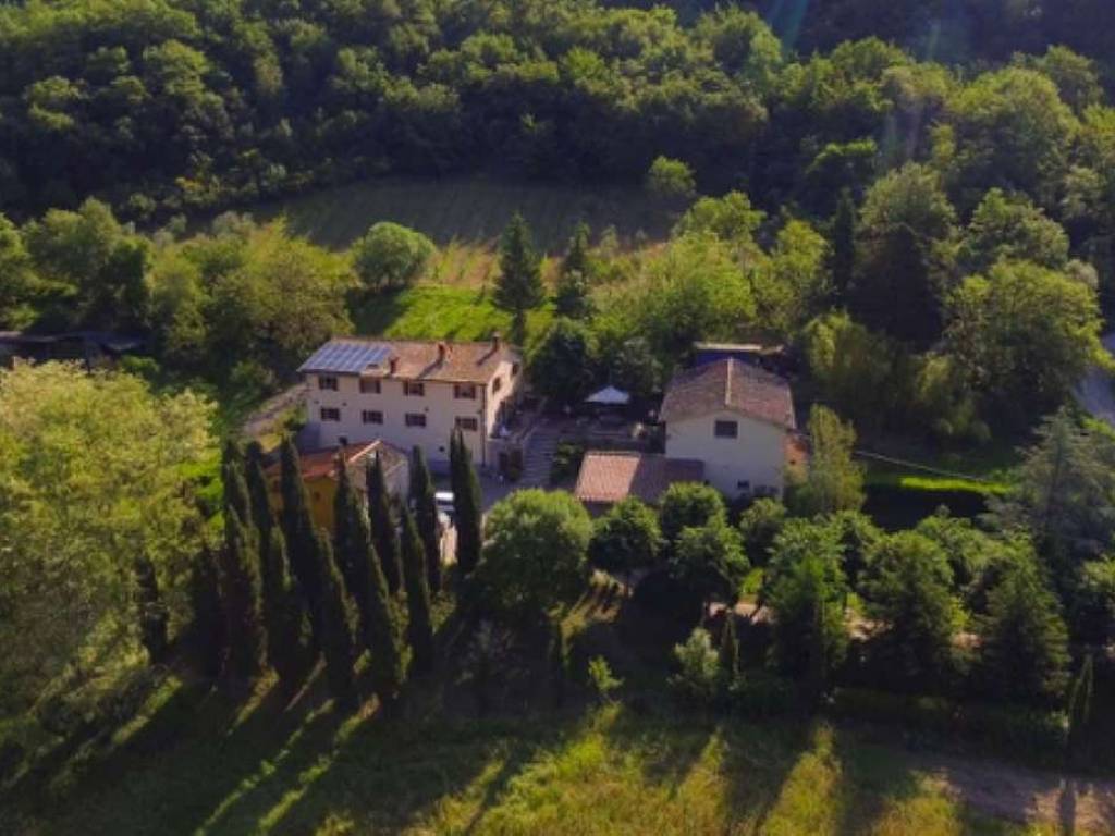 casa indipendente in vendita a Barberino di Mugello