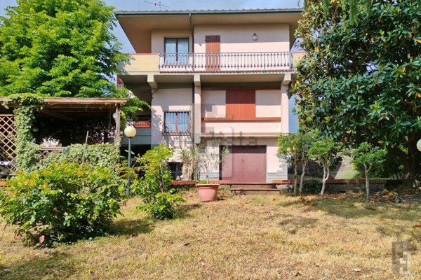 casa indipendente in vendita a Barberino di Mugello