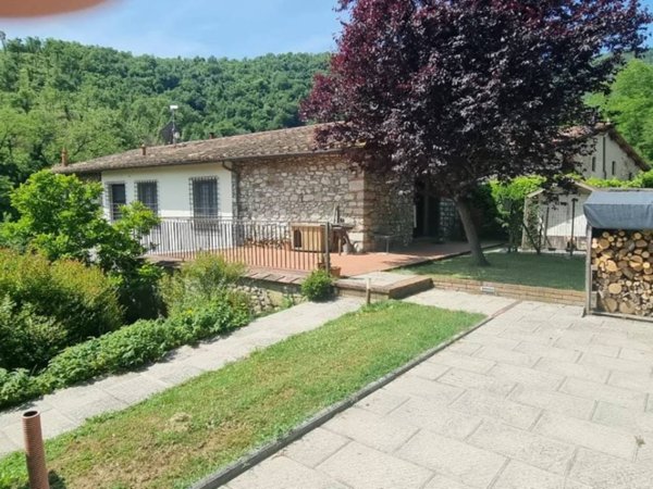 casa indipendente in vendita a Barberino di Mugello