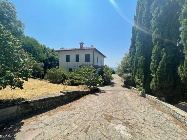 casa indipendente in vendita a Barberino di Mugello