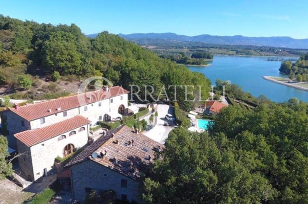 casa indipendente in vendita a Barberino di Mugello