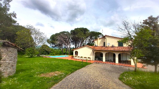 casa indipendente in vendita a Barberino di Mugello