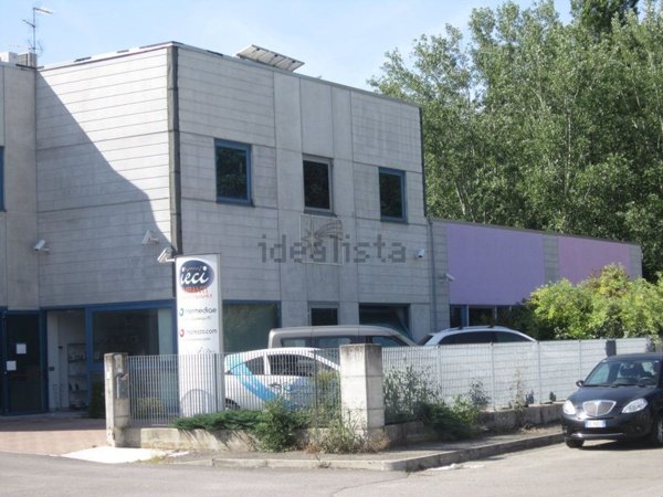 locale di sgombero in vendita a Barberino di Mugello