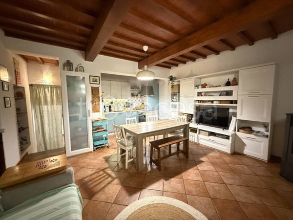 appartamento in vendita a Barberino di Mugello in zona Montecarelli.