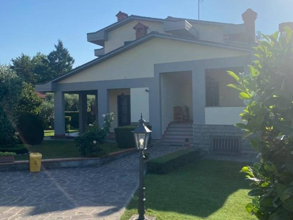 casa indipendente in vendita a Barberino di Mugello