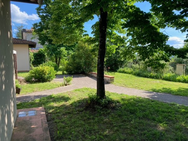 casa indipendente in vendita a Barberino di Mugello in zona Galliano