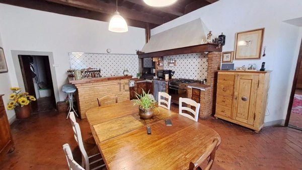 appartamento in vendita a Barberino di Mugello in zona Galliano