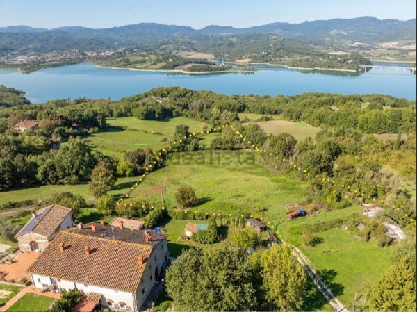 casa indipendente in vendita a Barberino di Mugello