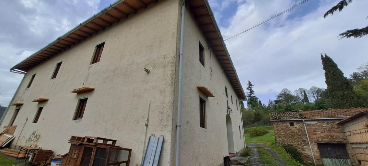 casa indipendente in vendita a Barberino di Mugello in zona Galliano
