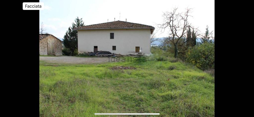 casa indipendente in vendita a Barberino di Mugello in zona Galliano