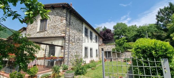 casa indipendente in vendita a Barberino di Mugello