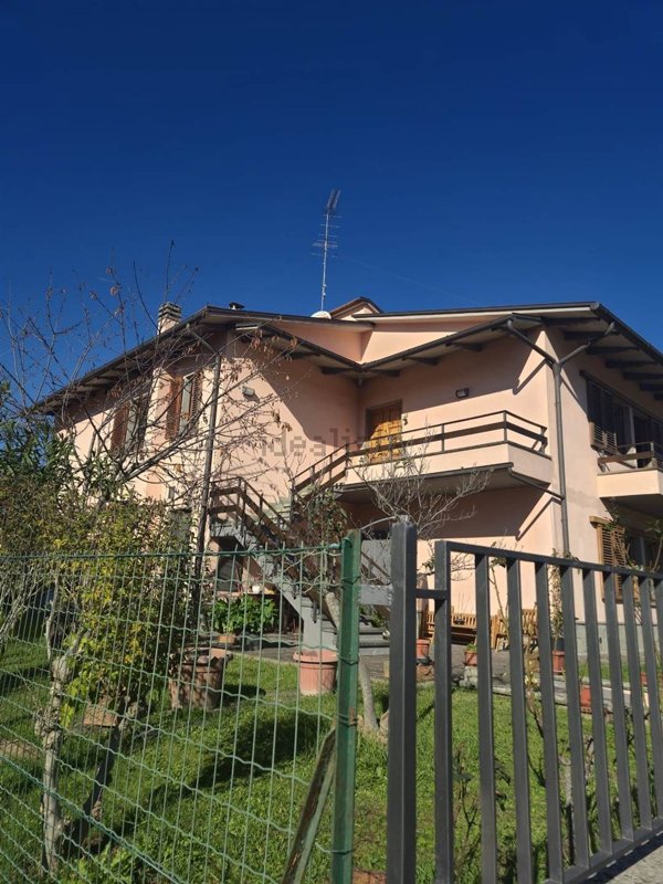 casa indipendente in vendita a Barberino di Mugello
