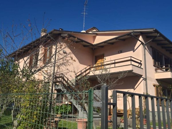 casa indipendente in vendita a Barberino di Mugello