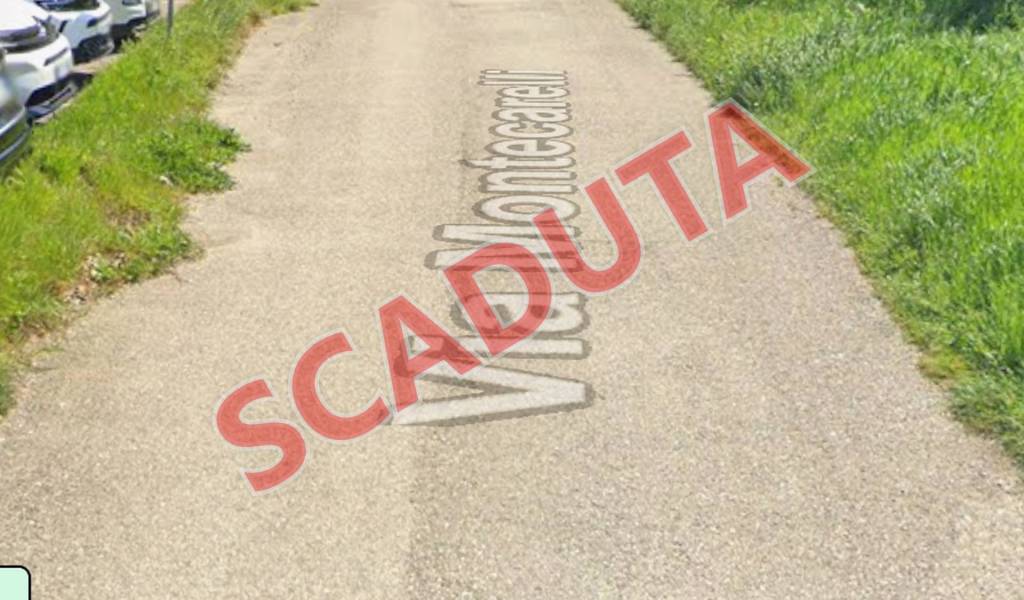 ufficio in vendita a Barberino di Mugello in zona Montecarelli.