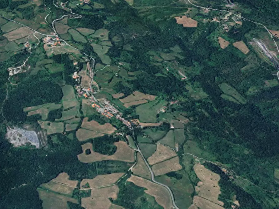 casa indipendente in vendita a Barberino di Mugello in zona Montecarelli.