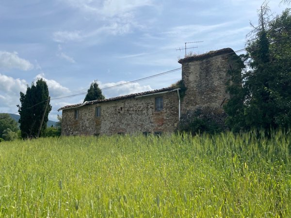 casale in vendita a Barberino di Mugello in zona Galliano