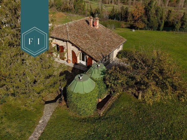casa indipendente in vendita a Barberino di Mugello