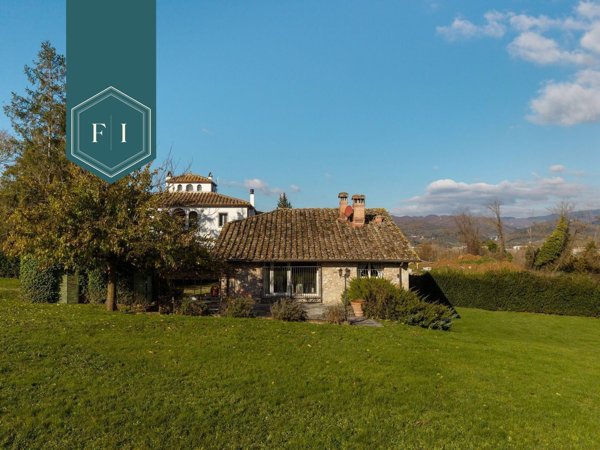 casa indipendente in vendita a Barberino di Mugello