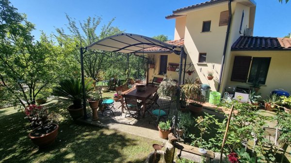 casa indipendente in vendita a Barberino di Mugello