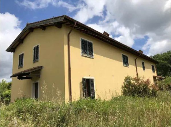 casa indipendente in vendita a Barberino di Mugello in zona Montecarelli.