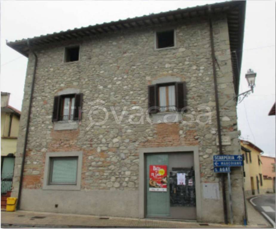 negozio in vendita a Barberino di Mugello in zona Galliano