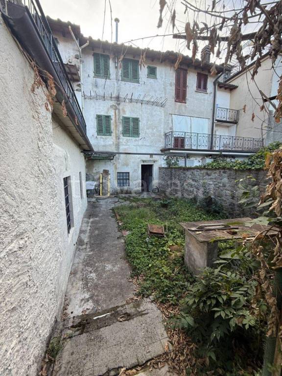 appartamento in vendita a Barberino di Mugello in zona Galliano