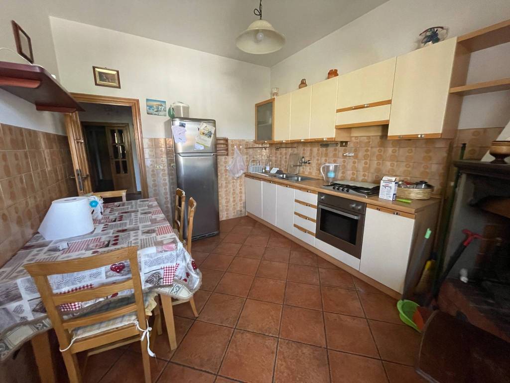 appartamento in vendita a Barberino di Mugello in zona Galliano