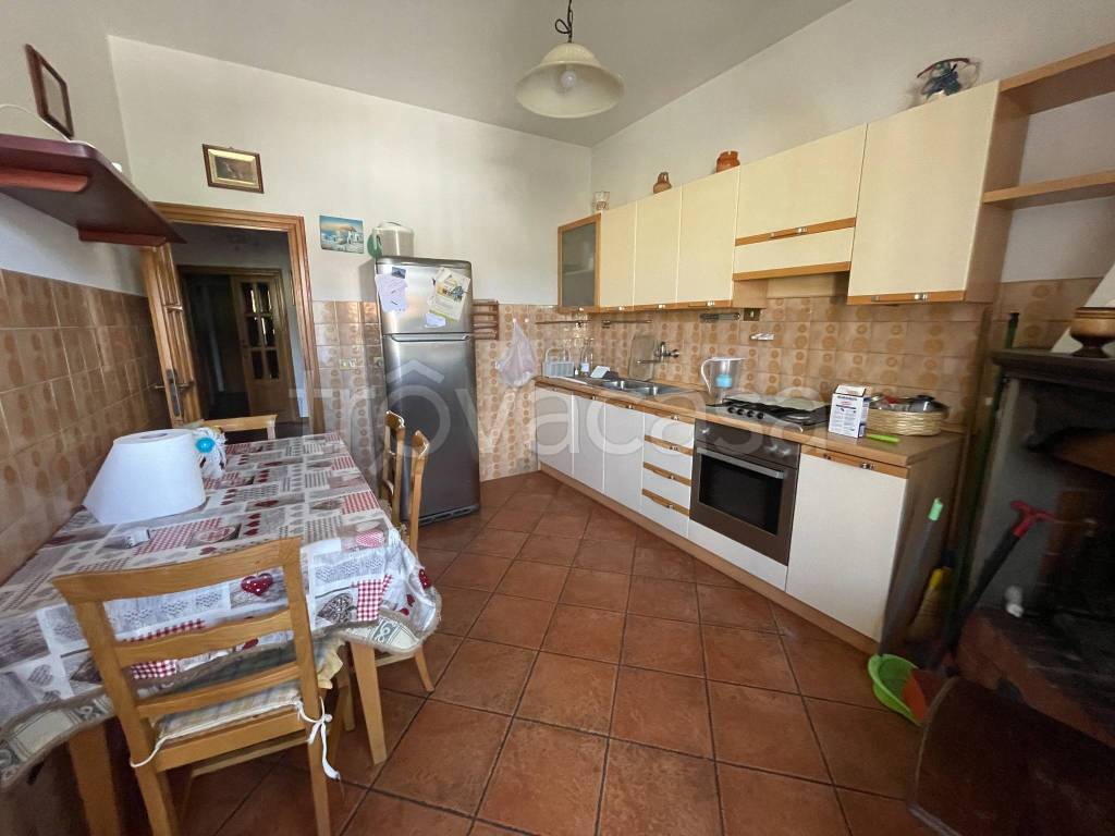 appartamento in vendita a Barberino di Mugello in zona Galliano