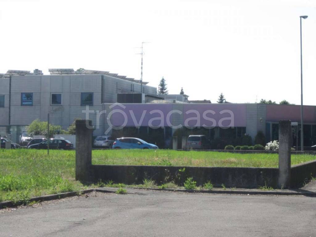 locale commerciale in vendita a Barberino di Mugello