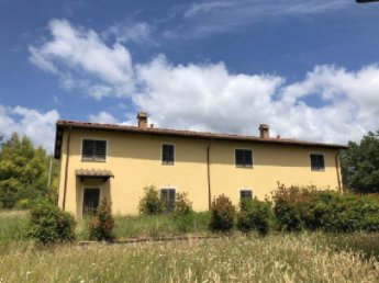 appartamento in vendita a Barberino di Mugello in zona Montecarelli.