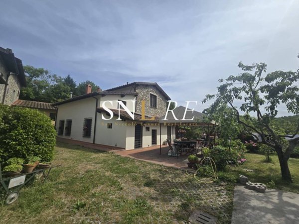 casa indipendente in vendita a Barberino di Mugello