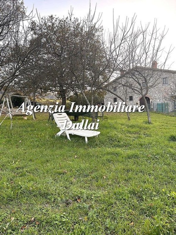casale in vendita a Barberino di Mugello in zona Làtera
