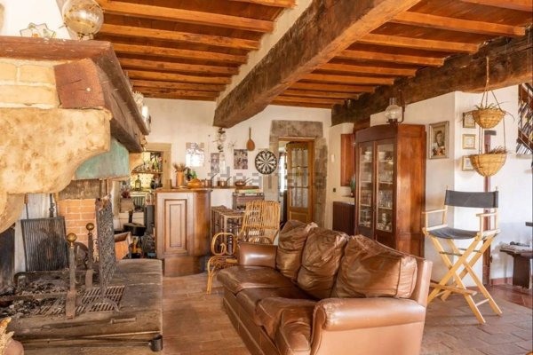 appartamento in vendita a Barberino di Mugello in zona Galliano