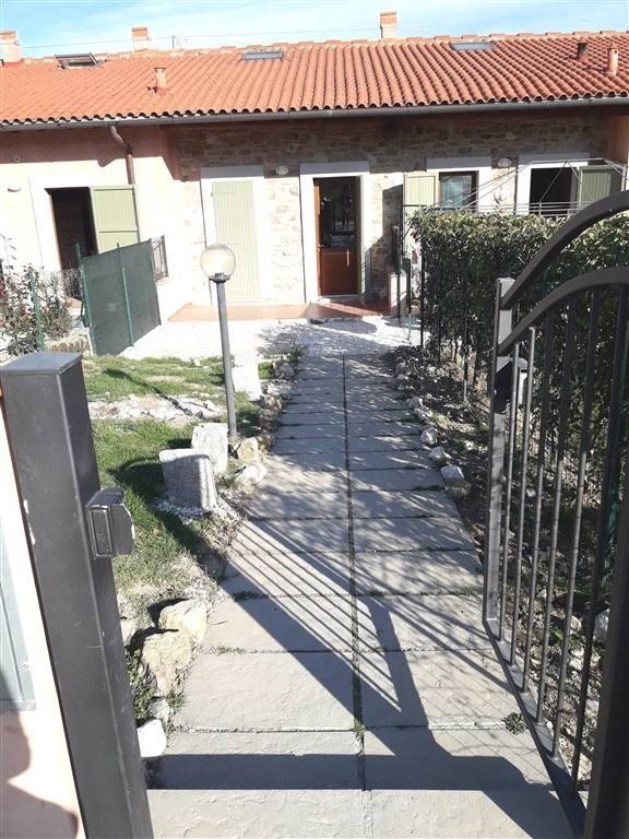 casa semindipendente in vendita a Barberino di Mugello in zona Galliano