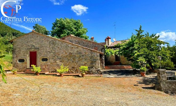 casa indipendente in vendita a Borgo San Lorenzo in zona Salaiole