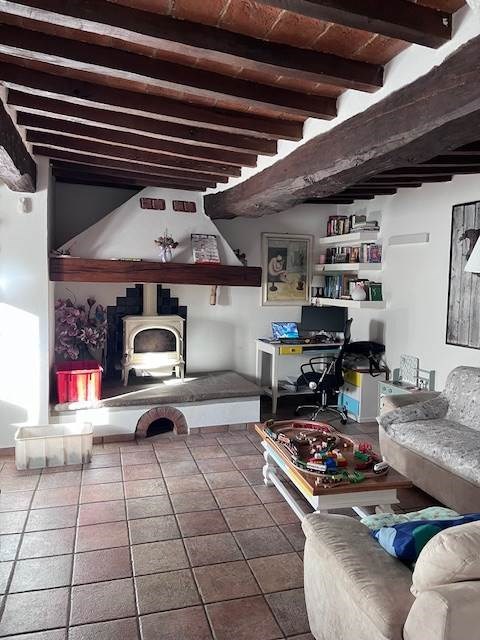 casa semindipendente in vendita a Borgo San Lorenzo in zona Sagginale