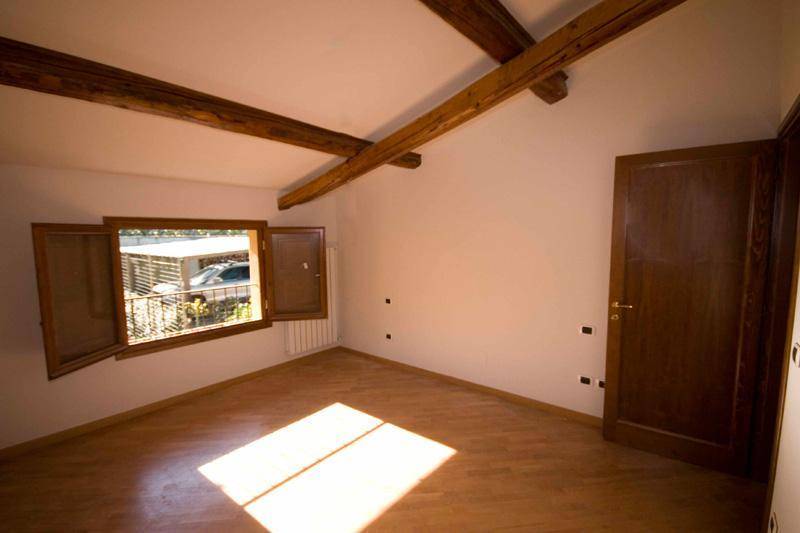 casa indipendente in vendita a Borgo San Lorenzo in zona Sagginale