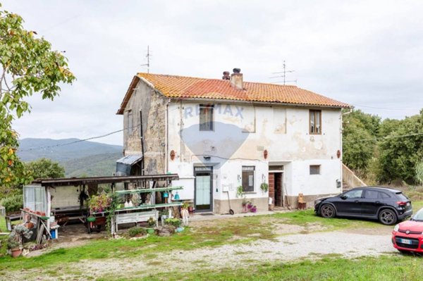 casa indipendente in vendita a Borgo San Lorenzo