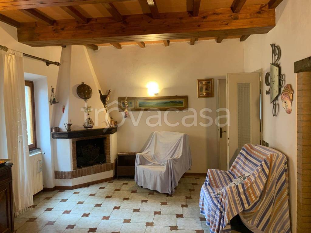 casa indipendente in vendita a Borgo San Lorenzo