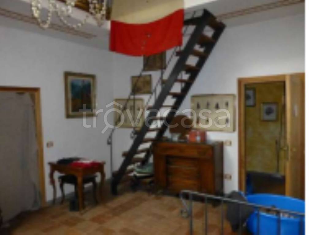 appartamento in vendita a Borgo San Lorenzo in zona Luco di Mugello