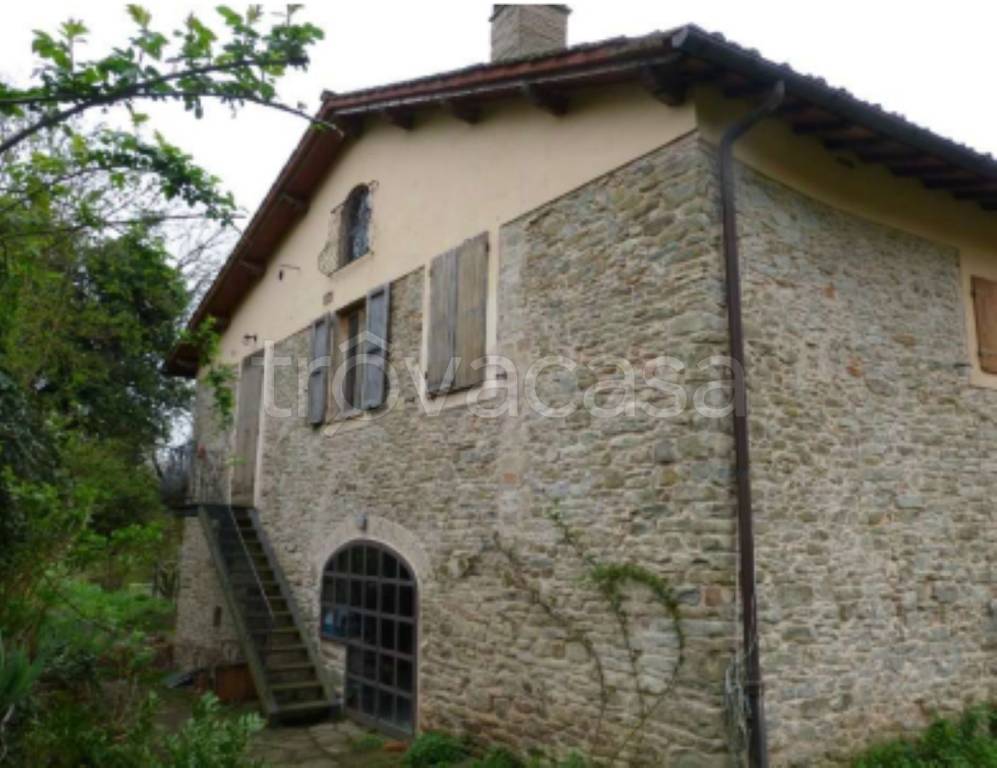 casa indipendente in vendita a Borgo San Lorenzo in zona Luco di Mugello