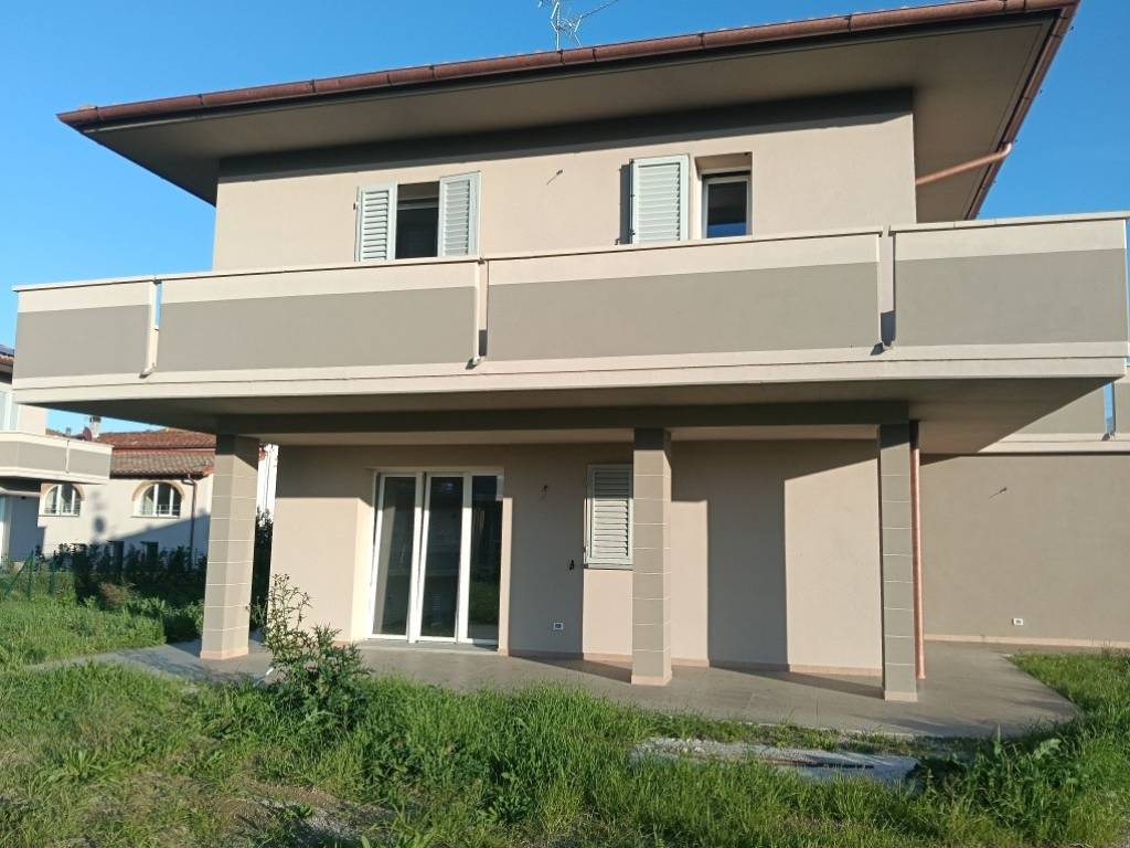 casa indipendente in vendita a Borgo San Lorenzo