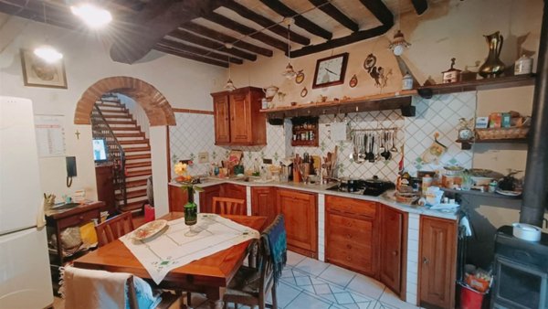 casa indipendente in vendita a Borgo San Lorenzo