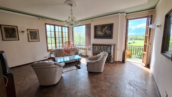 casa indipendente in vendita a Borgo San Lorenzo in zona Panicaglia