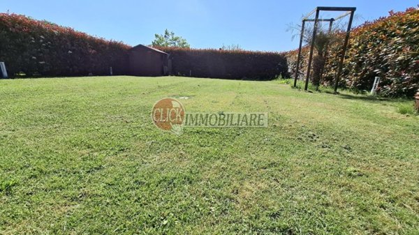 esavano in vendita a Borgo San Lorenzo in zona Casaglia