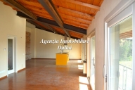 casa indipendente in vendita a Borgo San Lorenzo