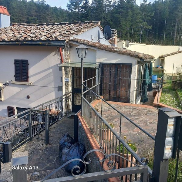 appartamento in vendita a Borgo San Lorenzo in zona Polcanto